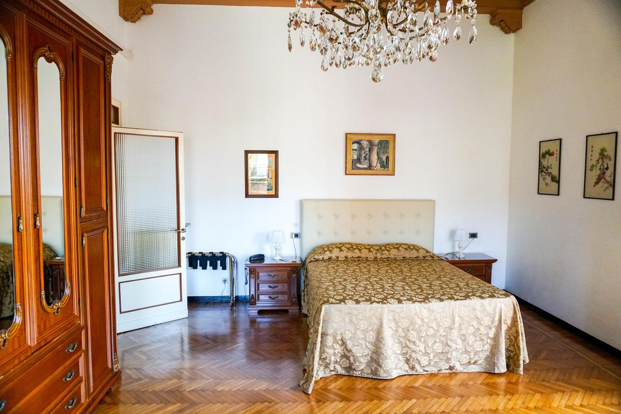 Hotel La Vela-Castello Il Rifugio ซานตา มาร์เกอริตา ลีกูเร ภายนอก รูปภาพ