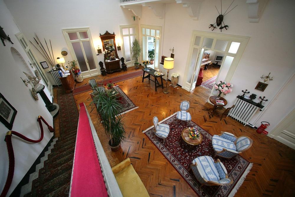 Hotel La Vela-Castello Il Rifugio ซานตา มาร์เกอริตา ลีกูเร ภายนอก รูปภาพ