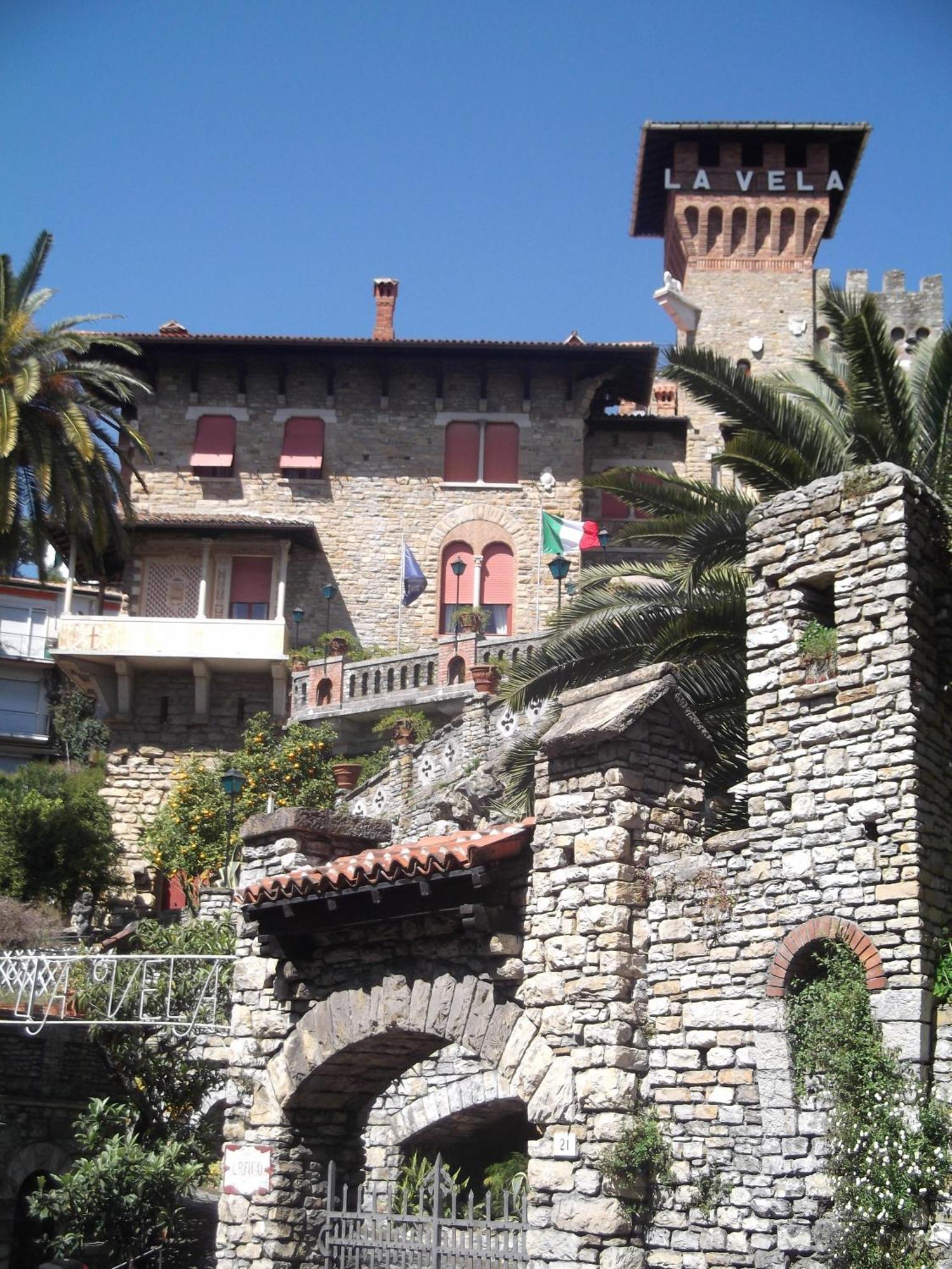 Hotel La Vela-Castello Il Rifugio ซานตา มาร์เกอริตา ลีกูเร ภายนอก รูปภาพ
