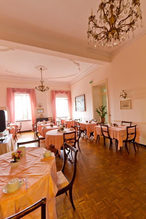 Hotel La Vela-Castello Il Rifugio ซานตา มาร์เกอริตา ลีกูเร ภายนอก รูปภาพ